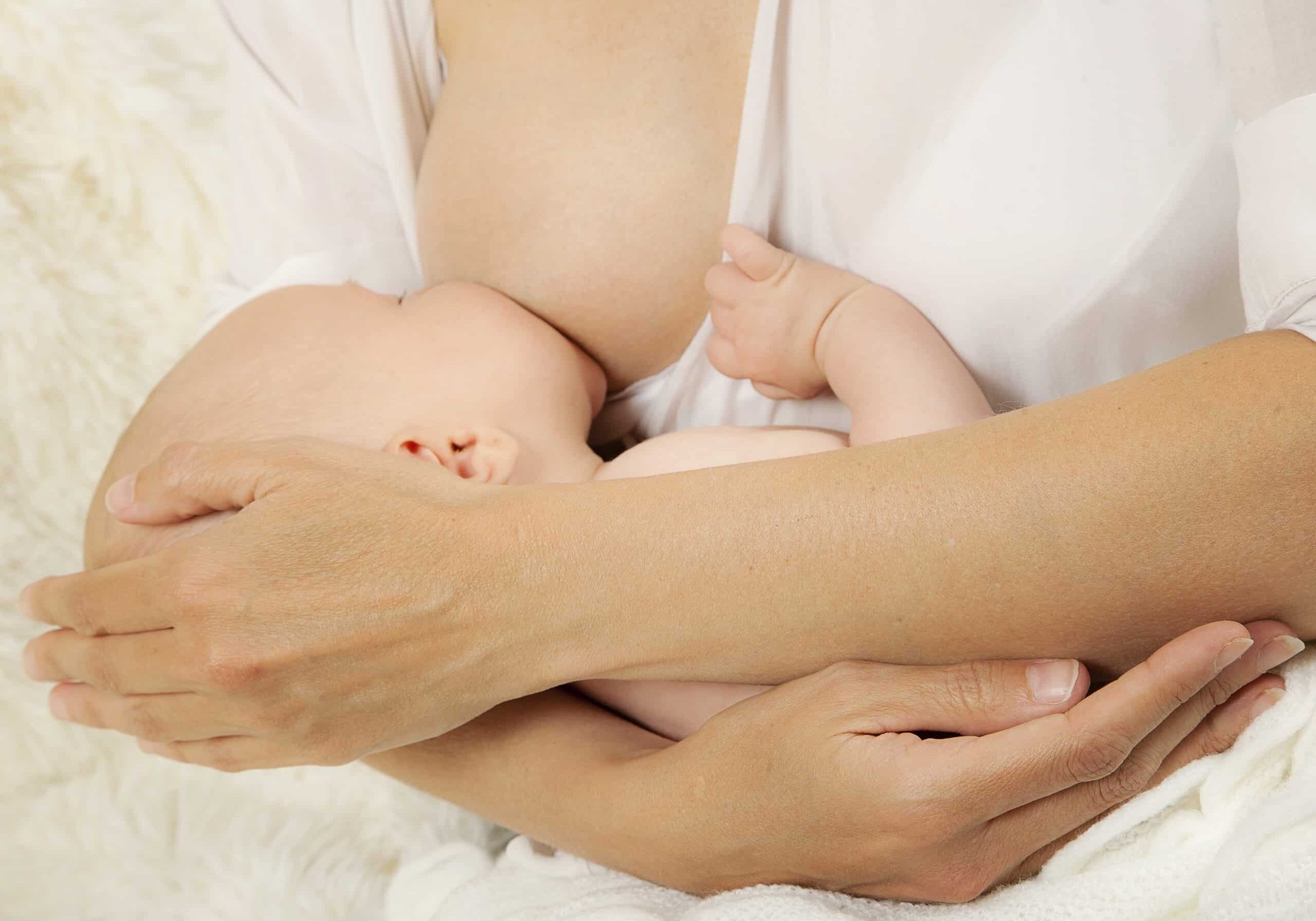 Mother and baby bonding, craniosacral therapy, belencomplementaryhealth